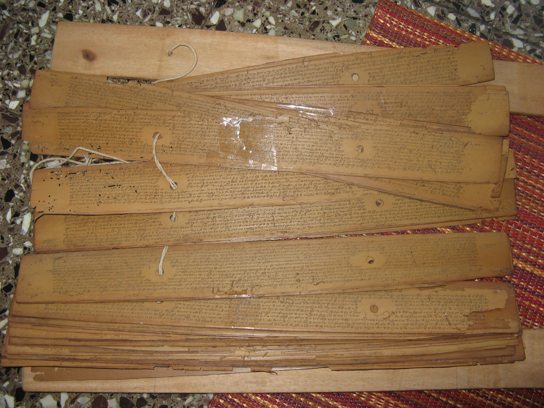 Online Nadi Astrology in Thiruvananthapuram, Kerala | Tamil Palm-Leaf Readings<br />
